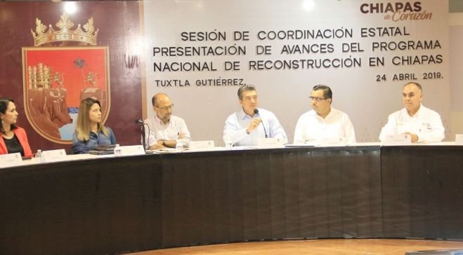 Llama Rutilio Escandón a redoblar esfuerzos para acelerar la reconstrucción en Chiapas