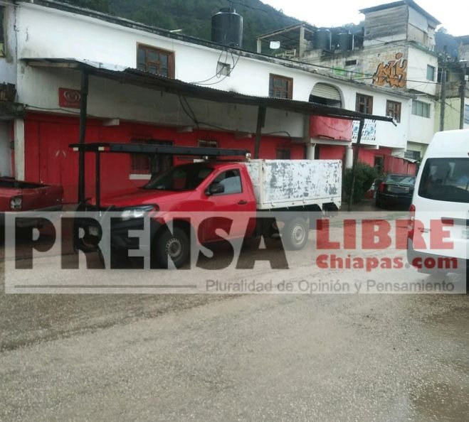 Recuperan dos vehículos con reporte de robo
