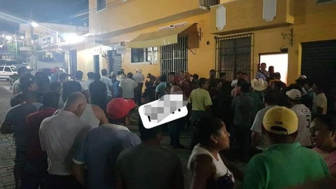 TRAS LA MUERTE DE UN MENOR DE EDAD EN EL ESTACIONAMIENTO DE LA EMPRESA TRASNACIONAL "SORIANA" EN OCOSINGO CHIAPAS.