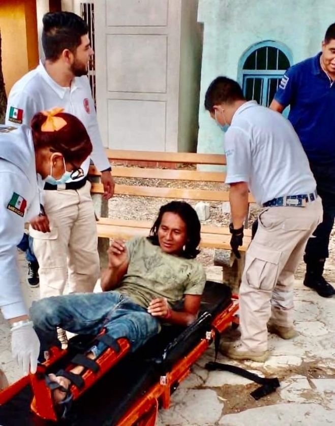 Sujeto cae y se fractura el tobillo al intentar robar la campana del panteón municipal de San Cristóbal de Las Casas 