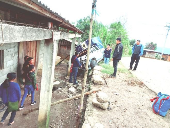 Cinco lesionados deja accidente en Oxchuc-Ocosingo