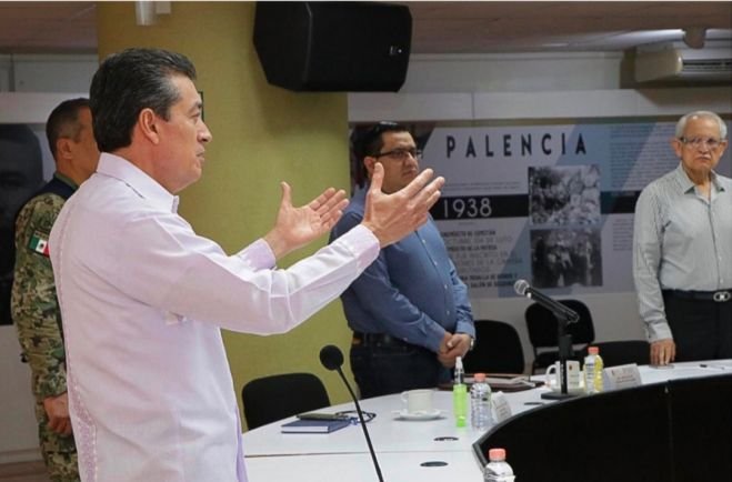 En Chiapas, los recursos p&uacute;blicos se invierten en la salud y el bienestar de la poblaci&oacute;n: Rutilio Escand&oacute;n