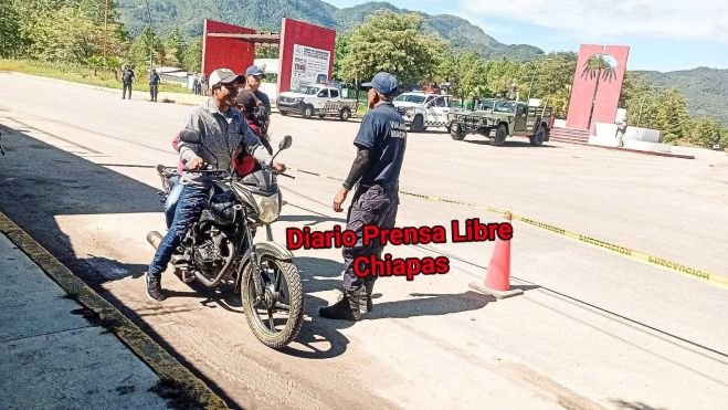 Aseguran más de 50 motocicletas por operativo de uso de casco en Altamirano