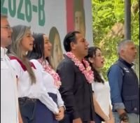 Eduardo Ram&iacute;rez entrega mobiliario e insumos al Cobach y fortalece infraestructura educativa en el Cebech