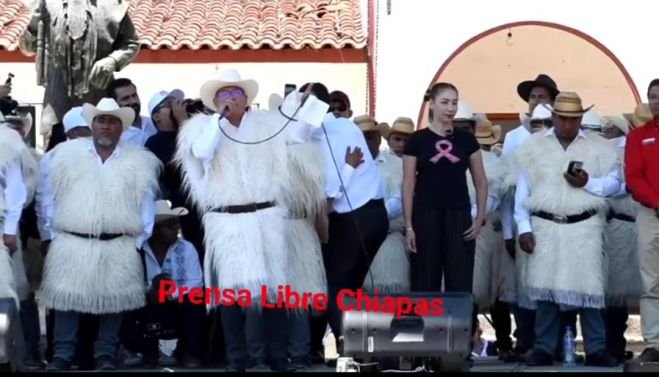 Sebastián Pérez Santiz arranca campaña en Chamula