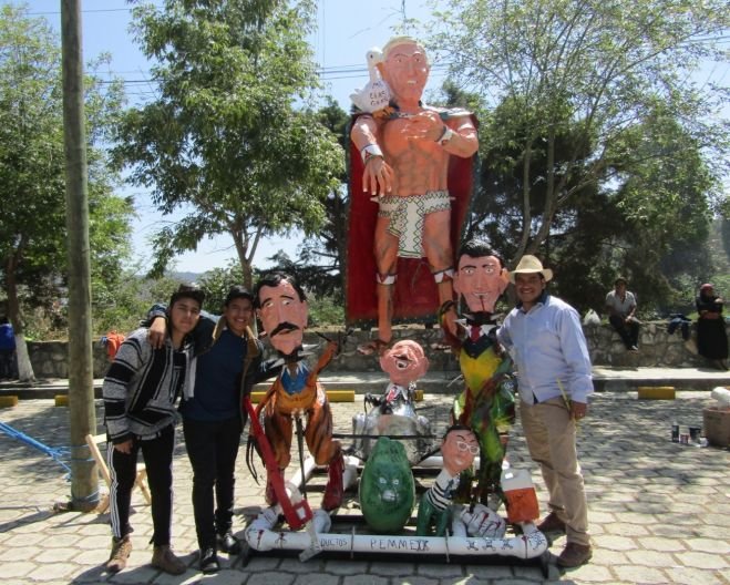 EL NUEVO TLATOANI CONTRA LOS HUACHICOLEROS DE  DE CUELLO BLANCO JUDAS GANADOR SAN CRISTÓBAL DE LAS CASAS