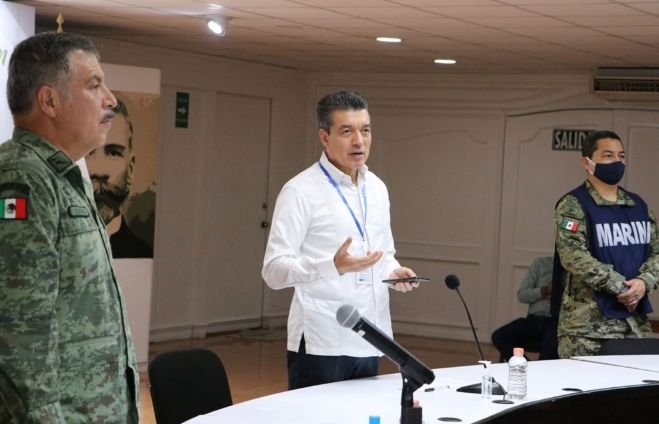 REITERA RUTILIO ESCANDÓN LLAMADO A NO BAJAR LA GUARDIA Y REFORZAR PREVENCIÓN ANTE COVID-19