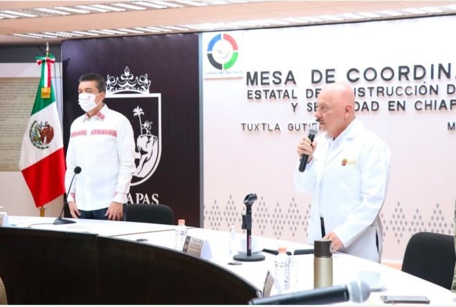 Chiapas, primera entidad en iniciar vacunación anti COVID-19 a población de 40 a 49 años
