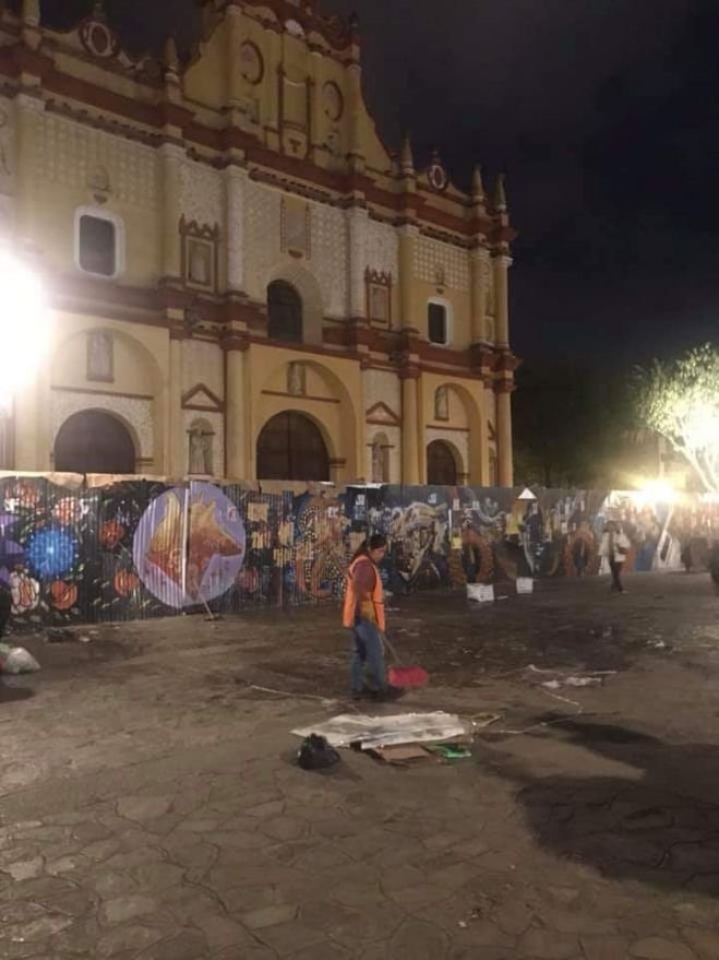 Mocri levanta plant&oacute;n de la Plaza Catedral en San Crist&oacute;bal de Las Casas