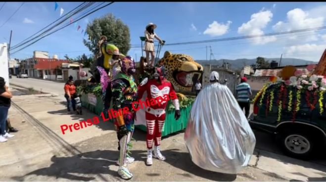 Tradicional desfile de los maitines de San Ramón Nonato