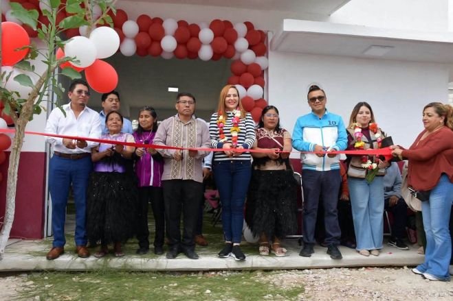 Inaugura Fabiola Ricci comedor comunitario y módulos de baños en Los Nogales para fortalecer la convivencia vecinal