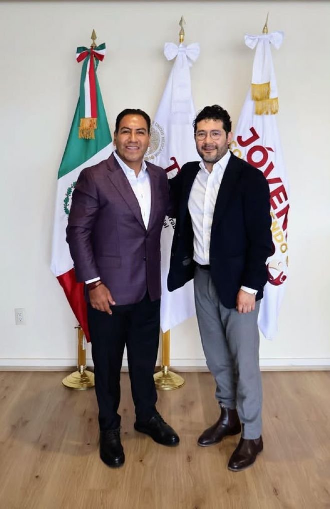 Eduardo Ram&iacute;rez se re&uacute;ne con el titular de la STPS, Marath Baruch Bola&ntilde;os L&oacute;pez