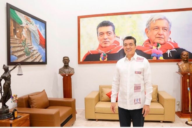 Expresa Rutilio Escand&oacute;n admiraci&oacute;n y gratitud a personal de salud que enfrenta al COVID-19