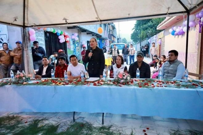 Rehabilitación de la calle Granada fortalece la infraestructura urbana en el Barrio de Tlaxcala