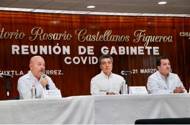 Encabeza Rutilio Escand&oacute;n reuni&oacute;n extraordinaria en materia de salud con integrantes del Gabinete