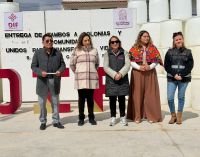 DIF Municipal entrega 430 recipientes captadores de agua a familias de San Crist&oacute;bal de Las Casas