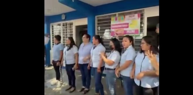 En Tuxtla Guti&eacute;rrez, Eduardo Ram&iacute;rez y Paco Chac&oacute;n entregan apoyos del programa A Paso Firme