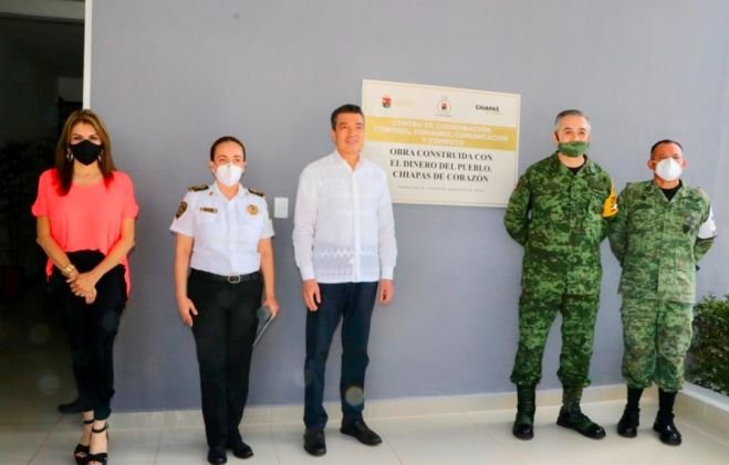 Inaugura Rutilio Escandón Escudo Urbano C5 en Tapachula