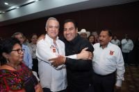Es un honor acompa&ntilde;ar el camino del hombre que conducir&aacute; a Chiapas hacia una nueva ERA: Polo Morales 
