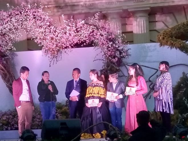 PARTICIPAN 50 PERSONAS EN  CONCURSO DE AFICIONADOS AL CANTO