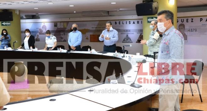 Aun con protecci&oacute;n de vacuna, piden no relajar medidas preventivas ante COVID-19