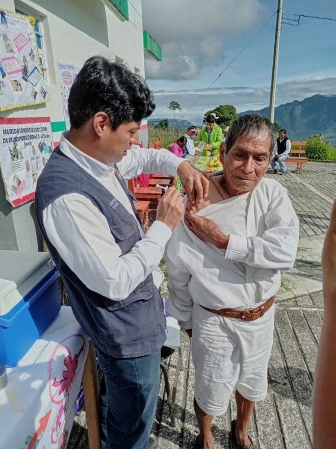 REALIZAN SEGUNDA JORNADA DE VACUNACIÓN EN ALDAMA