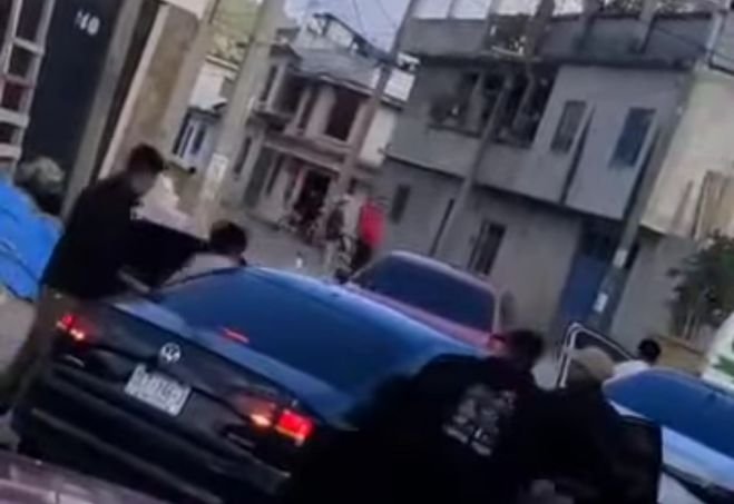 Violenta ri&ntilde;a entre vecinos de la zona norte de San Cristobal de Las Casas