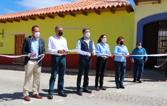 Rutilio Escandón fortalece imagen urbana de San Cristóbal de Las Casas