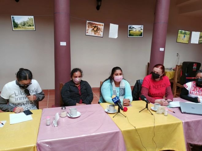 Piden libertad de Marleni acusada de participar en el linchamiento de un presunto feminicida