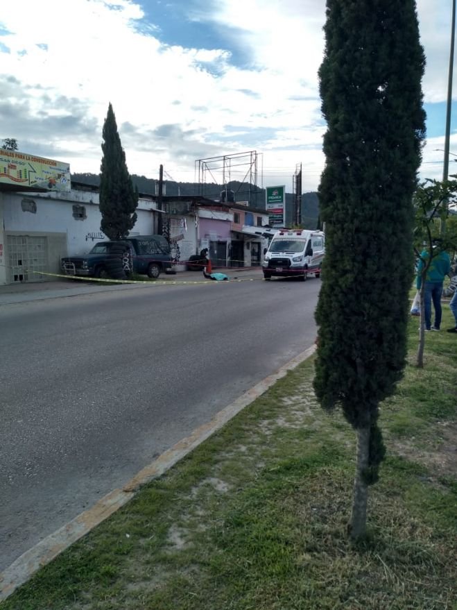 Pierde la vida al ser arrollado en el boulevard Juan Sabines