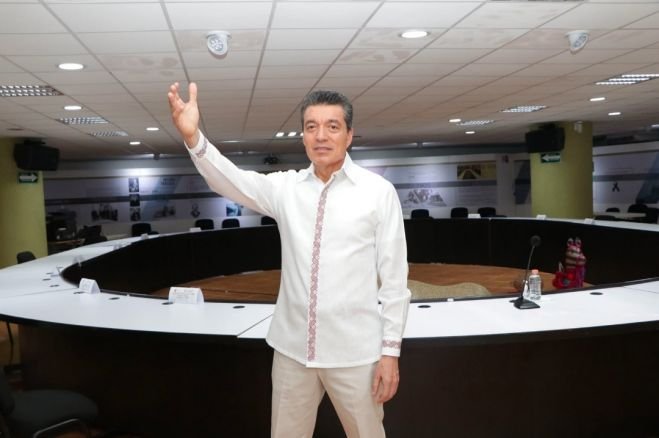  ANTE PANDEMIA, NO BAJAMOS LA GUARDIA, CONTINUAMOS TRABAJO EN APOYO AL PUEBLO: RUTILIO ESCANDÓN