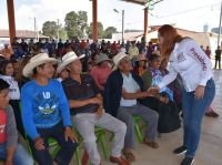 M&aacute;s comunidades se suman al proyecto de Fabiola Ricci   