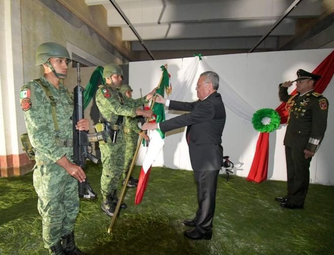 PRESIDENTE MUNICIPAL DE SAN CRISTÓBAL DE LAS CASAS DA EL TRADICIONAL GRITO DE INDEPENDENCIA