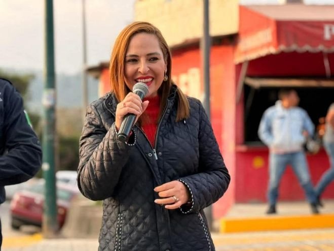 Inaugura Fabiola Ricci semáforos en La Garita para fortalecer la seguridad vial en la zona oriente
