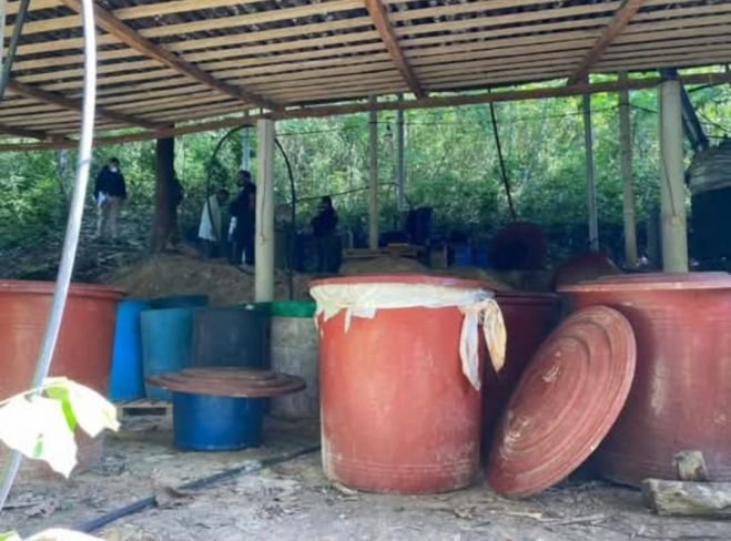 ASEGURAN OTRO NARCOLABORATORIO CLANDESTINO EN PALENQUE, CHIAPAS