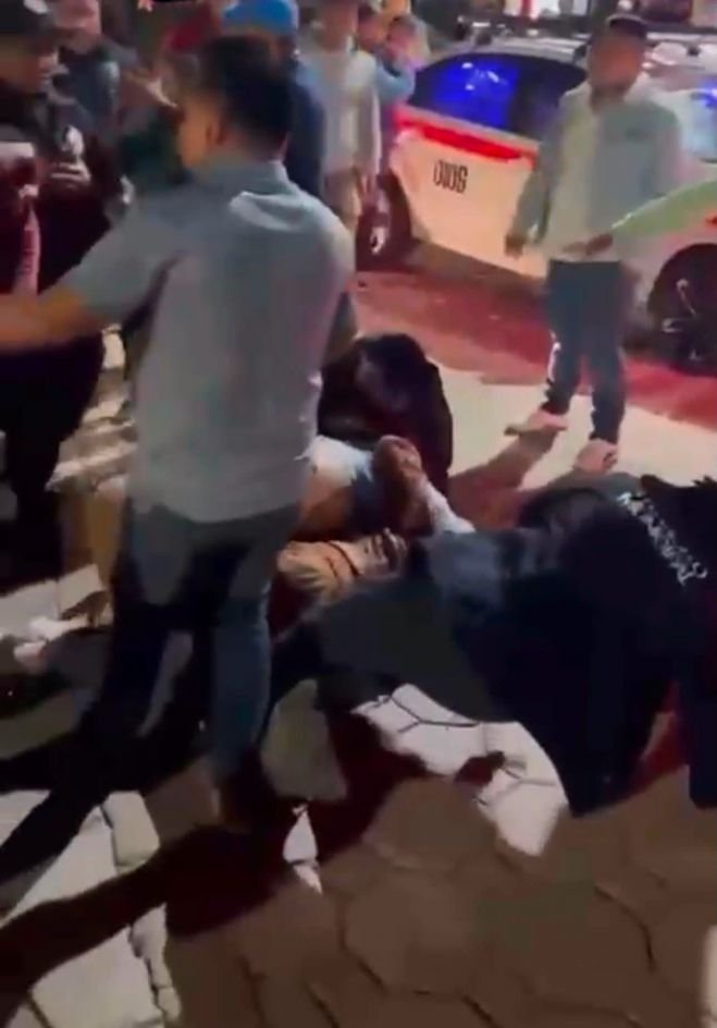Percance vial termina en batalla campal en la colonia Revolución Mexicana