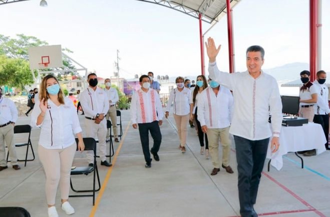 APROVECHEMOS LA ENERGÍA DE LA JUVENTUD PARA TRANSFORMAR AL PAÍS: RUTILIO ESCANDÓN