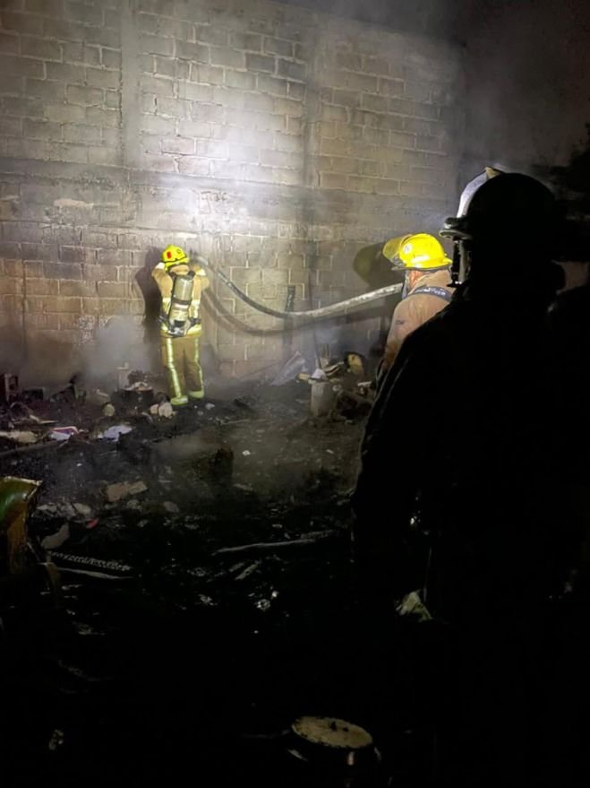 Incendio consume vivienda en Rancho San Nicolás