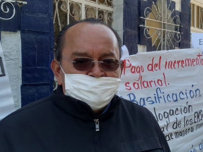 Trabajadores del COBACH se manifiestan en San Cristóbal