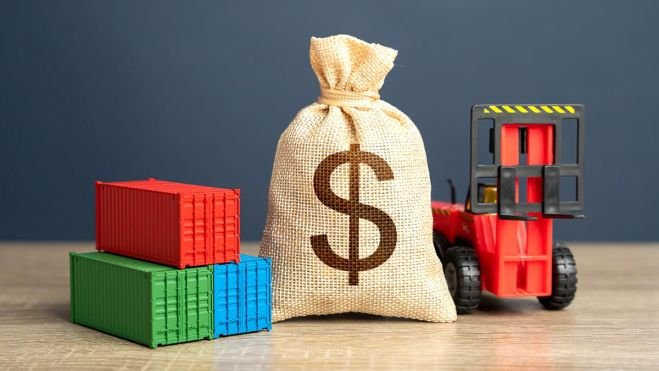 Los Aranceles de Trump: Un Juego Peligroso para las Familias y la Economía Global