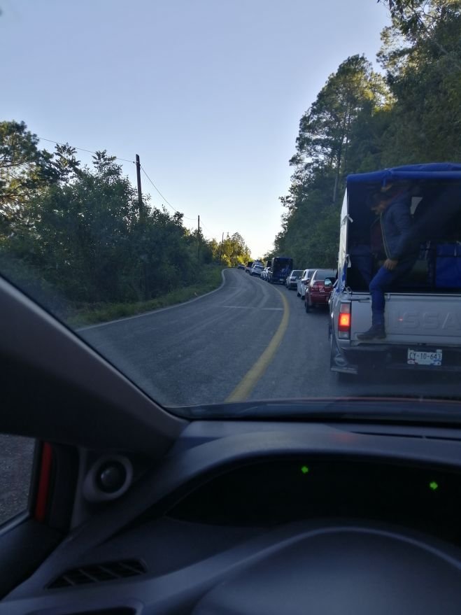 Tratar&aacute;n de quitar topes en tramo Rancho Nuevo - Ocosingo 
