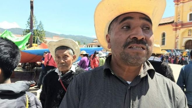 Levantan plantón habitantes de Nicolás Ruiz