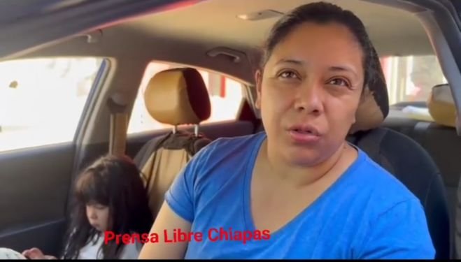Vecinos piden que arreglen calles llenas de baches