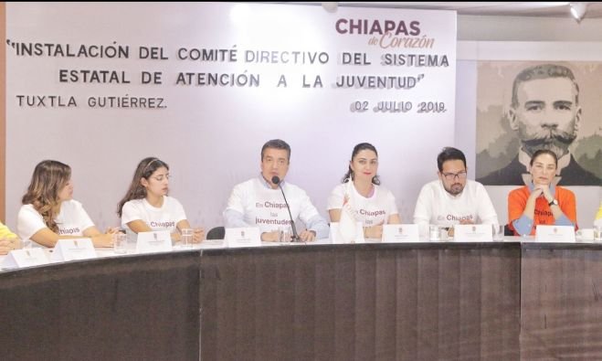 La juventud, recurso valioso en la construcción del progreso de Chiapas: Rutilio Escandón