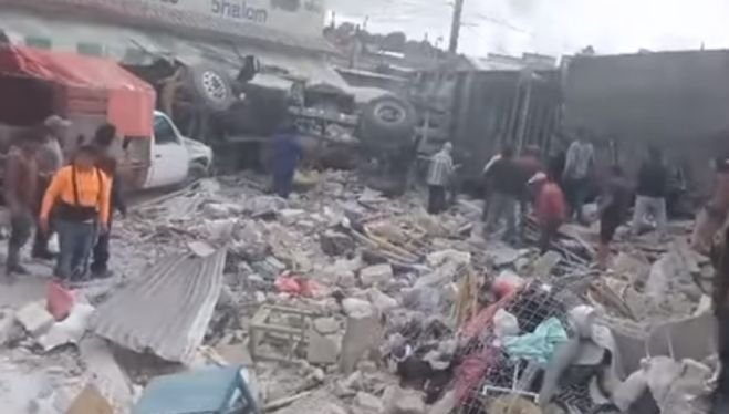 Tráiler se queda sin frenos en Betania