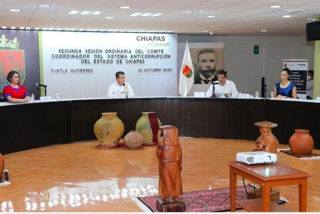 EN CHIAPAS, EL COMBATE A LA CORRUPCIÓN NO SE DETIENE: RUTILIO ESCANDÓN