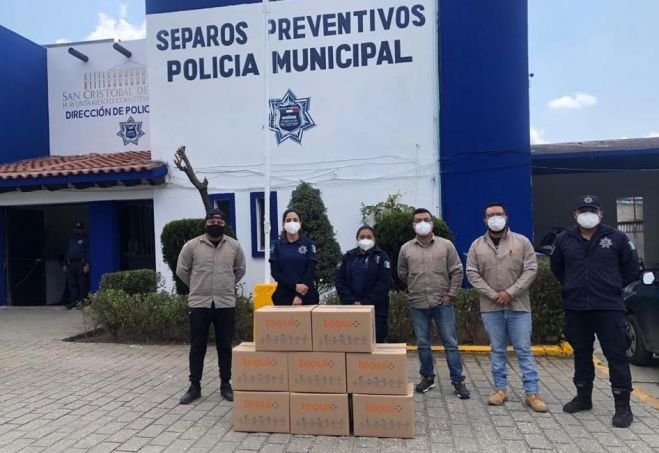 POLICÍA DE SAN CRISTÓBAL Y FUNDACIÓN CÁNTARO AZUL REFUERZAN PREVENCIÓN ANTE COVID-19