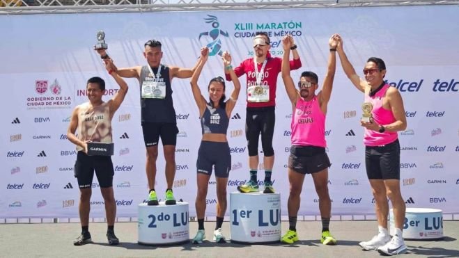 Triunfo histórico: El sancristobalense Miguel Hernández "Rongo Rongo" se corona en el Maratón de la Ciudad de México 2026.