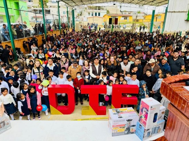 Realizan la primera Posada “Alegría en Familia” en San Antonio del Monte