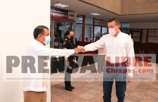 Rutilio Escand&oacute;n exhorta a la poblaci&oacute;n a mantener medidas preventivas ante la temporada de lluvias